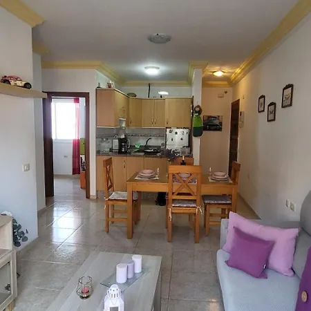 Lejlighed Your Coastal Getaway *